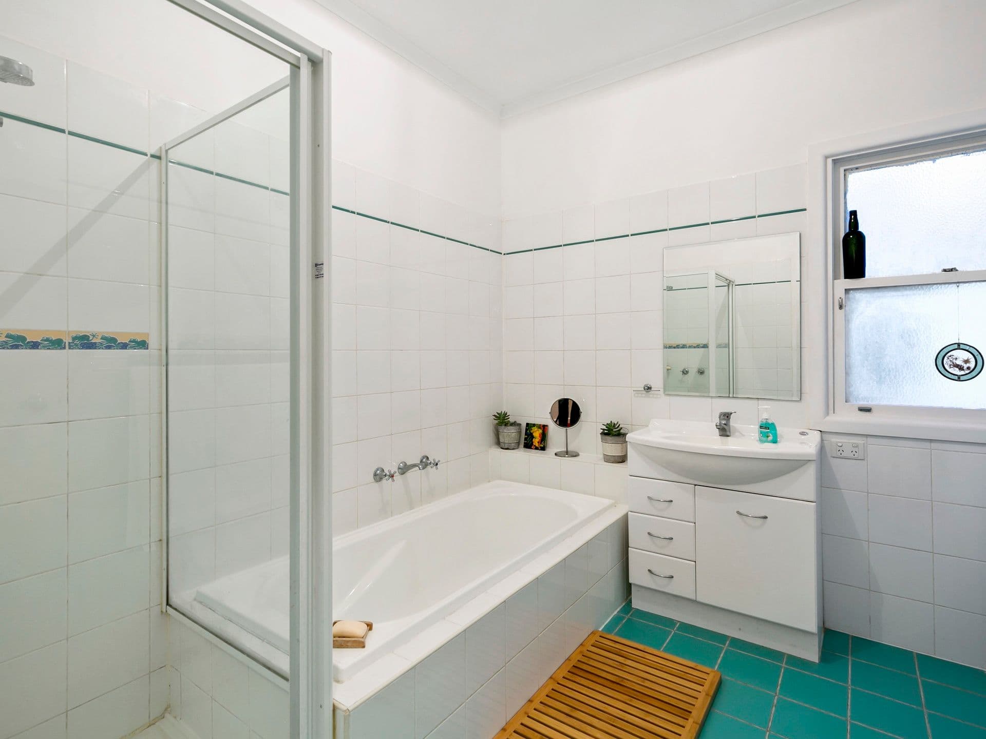36 Hereford Road, Mount Evelyn VIC 3796, Mount Evelyn - Thumbnail 2