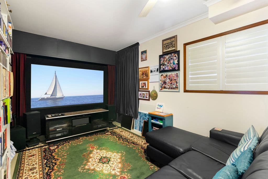 6 Weeumba Street, Currumbin QLD 4223, Currumbin - Thumbnail 4