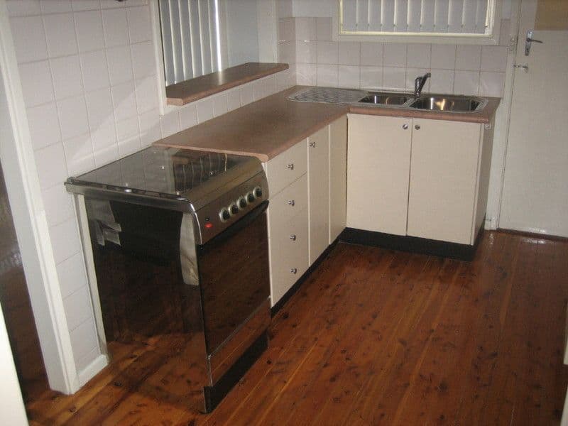 32 Shannon Avenue, MERRYLANDS NSW 2160, Merrylands - Thumbnail 4