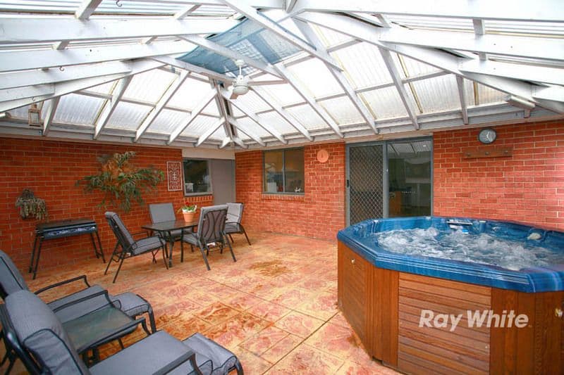 9 Seacombe Place, CRANBOURNE VIC 3977, Cranbourne - Thumbnail 8