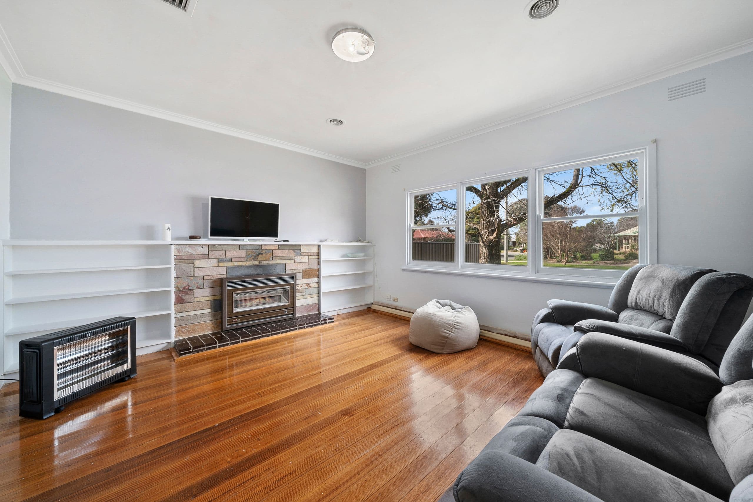 70 Sampson Crescent, Acacia Gardens NSW 2763, Acacia Gardens - Thumbnail 3