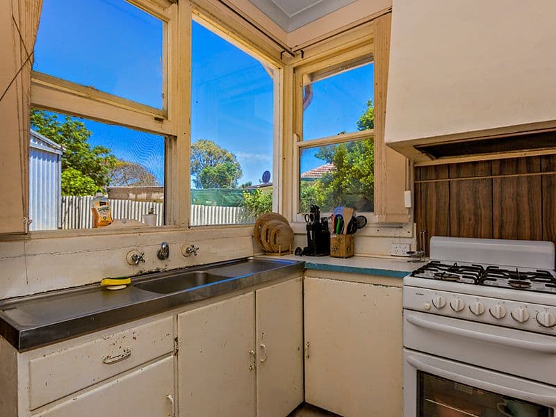 309 Banksia Street, Rangeway WA 6530, Rangeway - Thumbnail 4