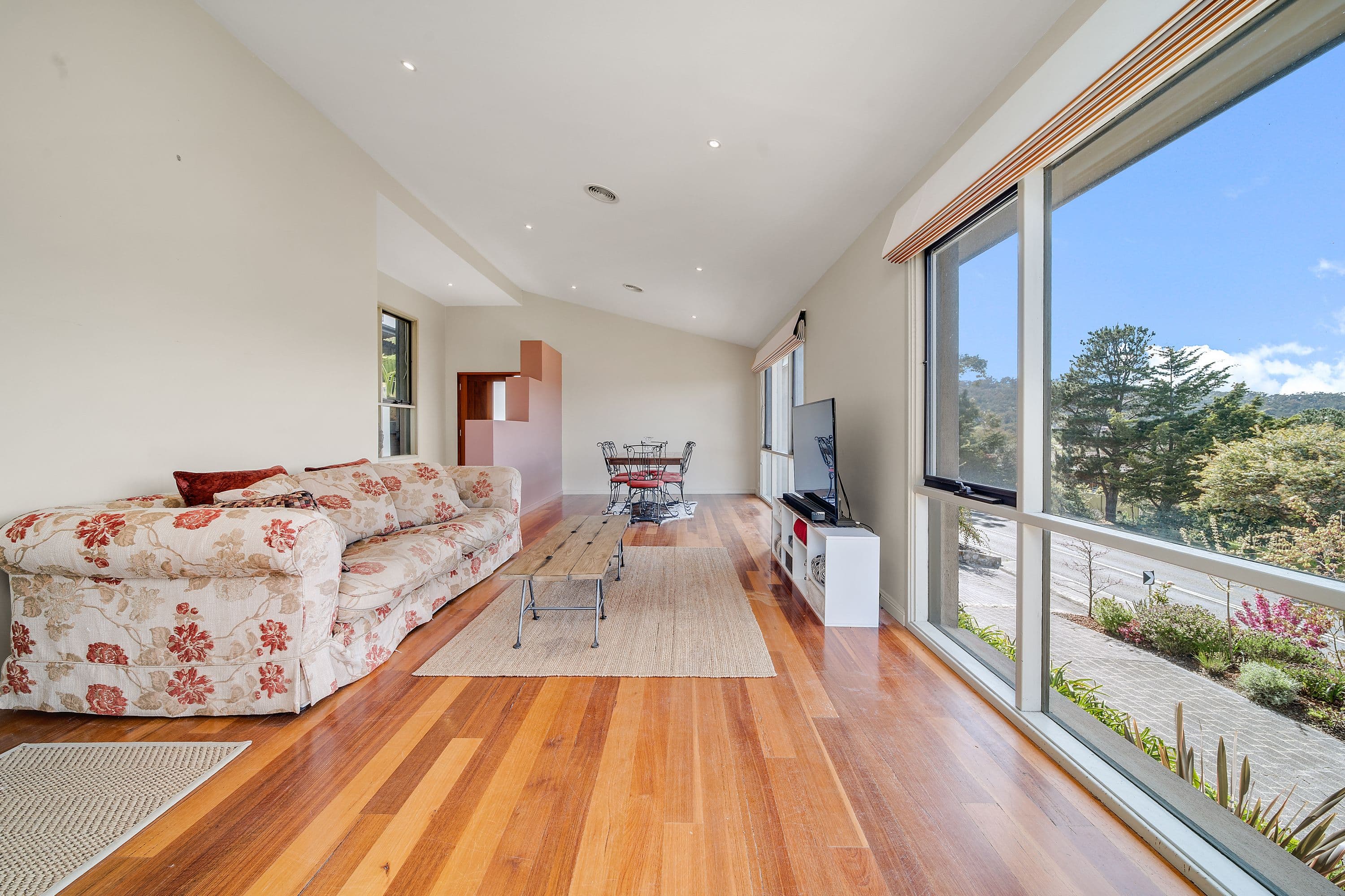 386 Bugden Avenue, Fadden ACT 2904, Fadden - Thumbnail 6