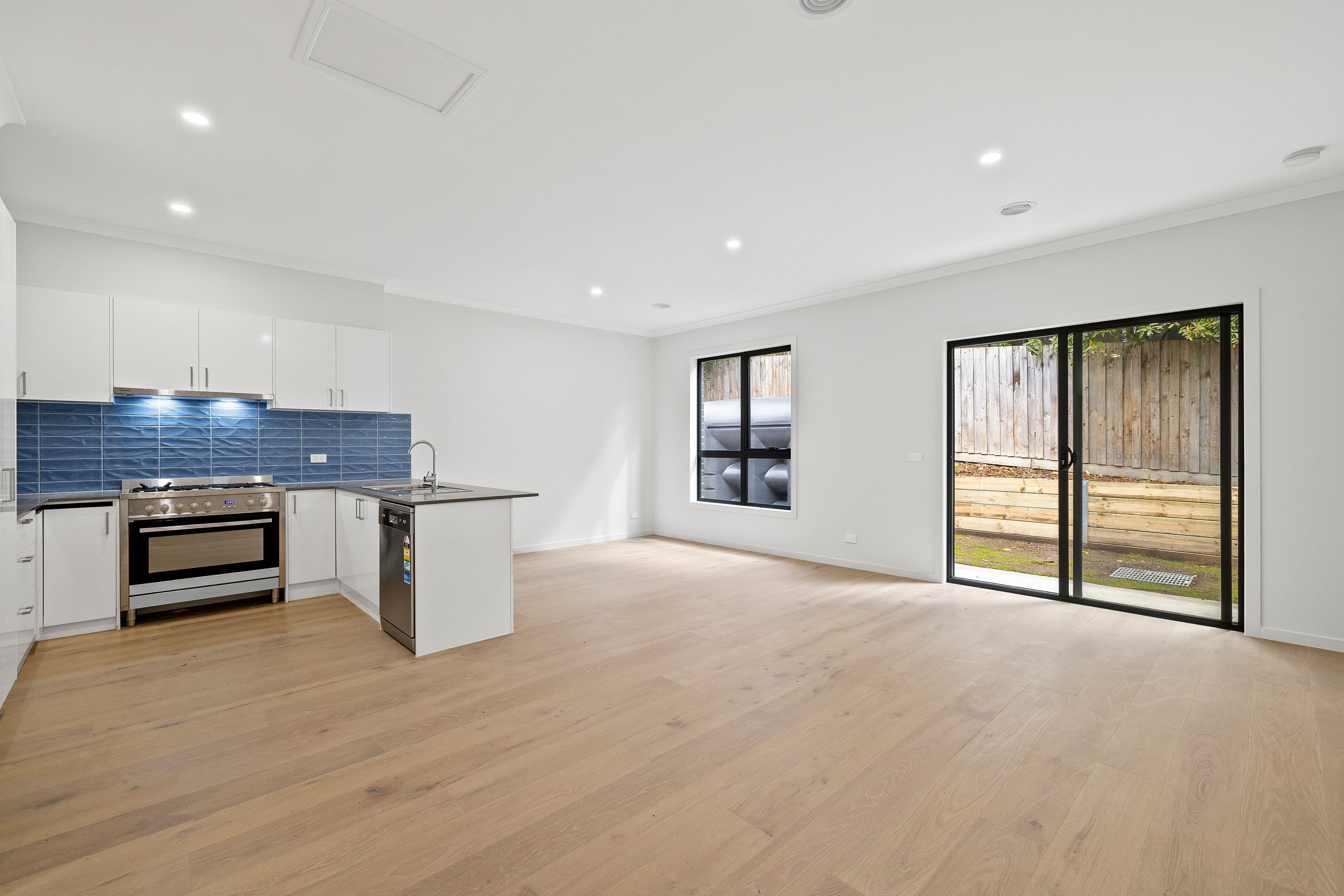 12 Browning Road, Boronia VIC 3155, Boronia - Thumbnail 3