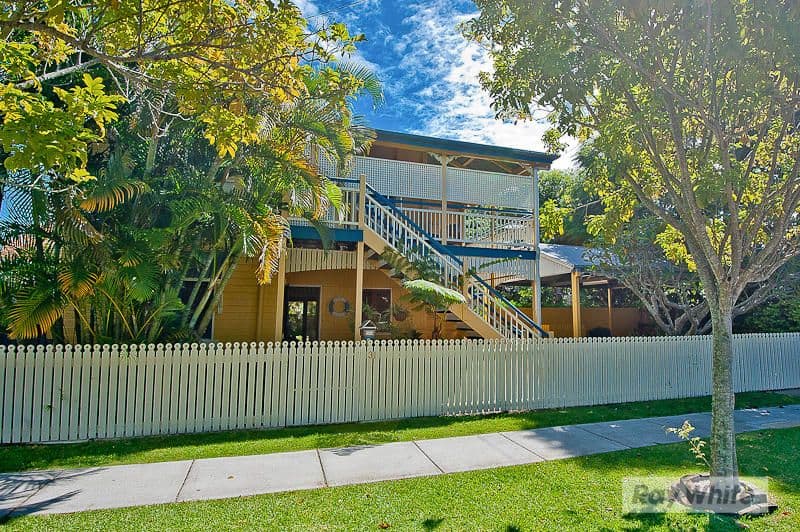 31 Palm Avenue, SANDGATE QLD 4017, Sandgate - Image 1
