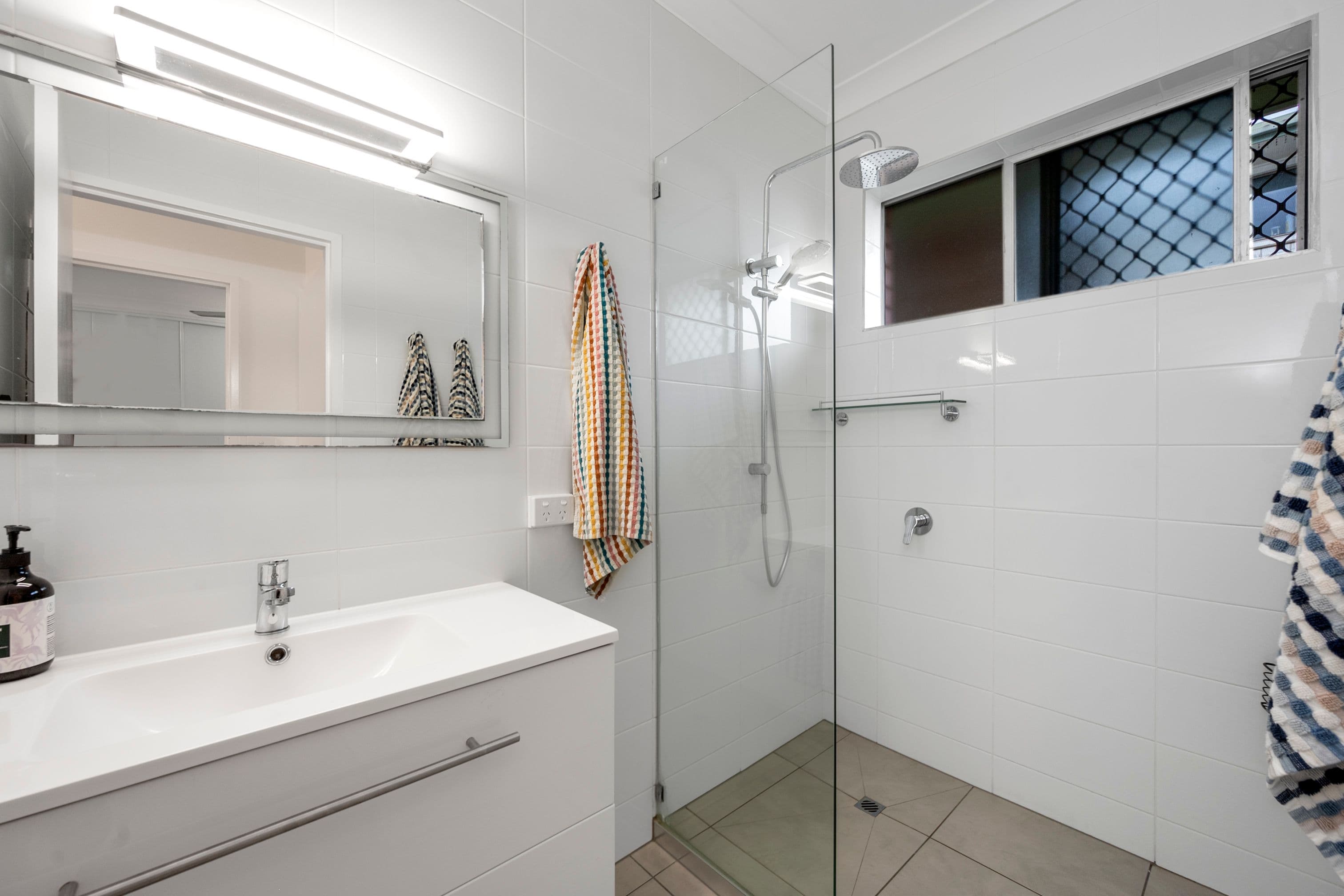 4 Watson Street, Rosslea QLD 4812, Rosslea - Thumbnail 8