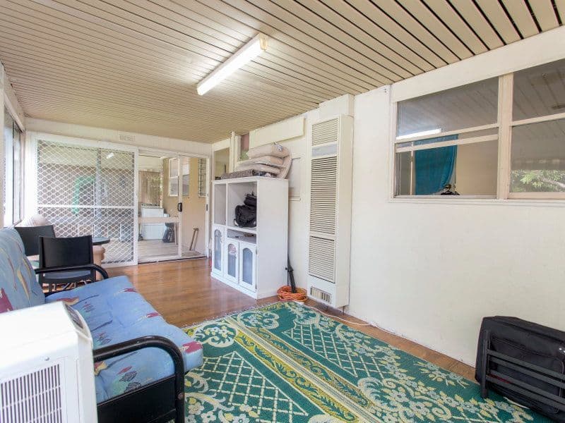 6 Rosemary Crescent, FRANKSTON NORTH VIC 3200, Frankston North - Thumbnail 4