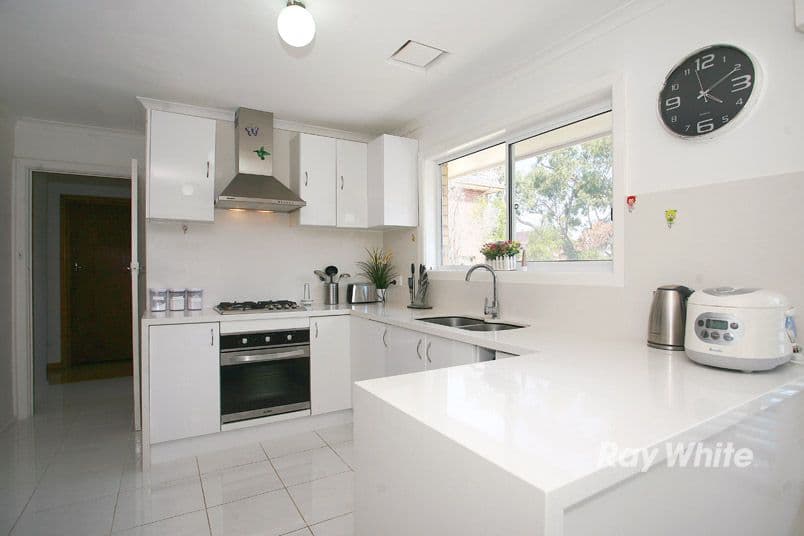 4 Duncan Court, NOBLE PARK VIC 3174, Noble Park - Thumbnail 4