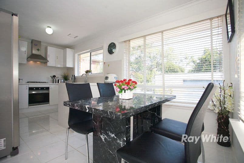 4 Duncan Court, NOBLE PARK VIC 3174, Noble Park - Thumbnail 5