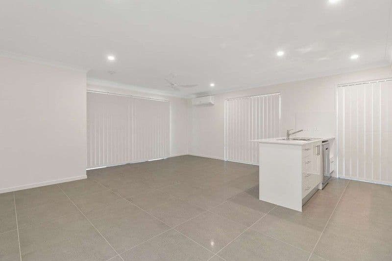 7 Pine Street, Caboolture South QLD 4510, Caboolture South - Thumbnail 4