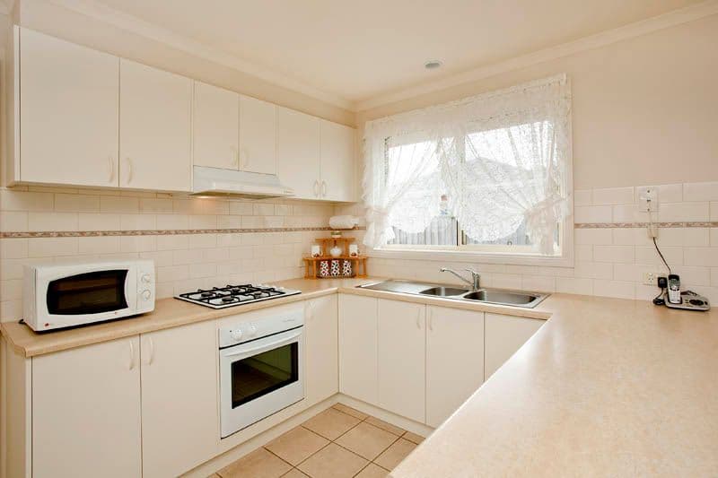 211 Boundary Road, WHITTINGTON VIC 3219, Whittington - Thumbnail 6