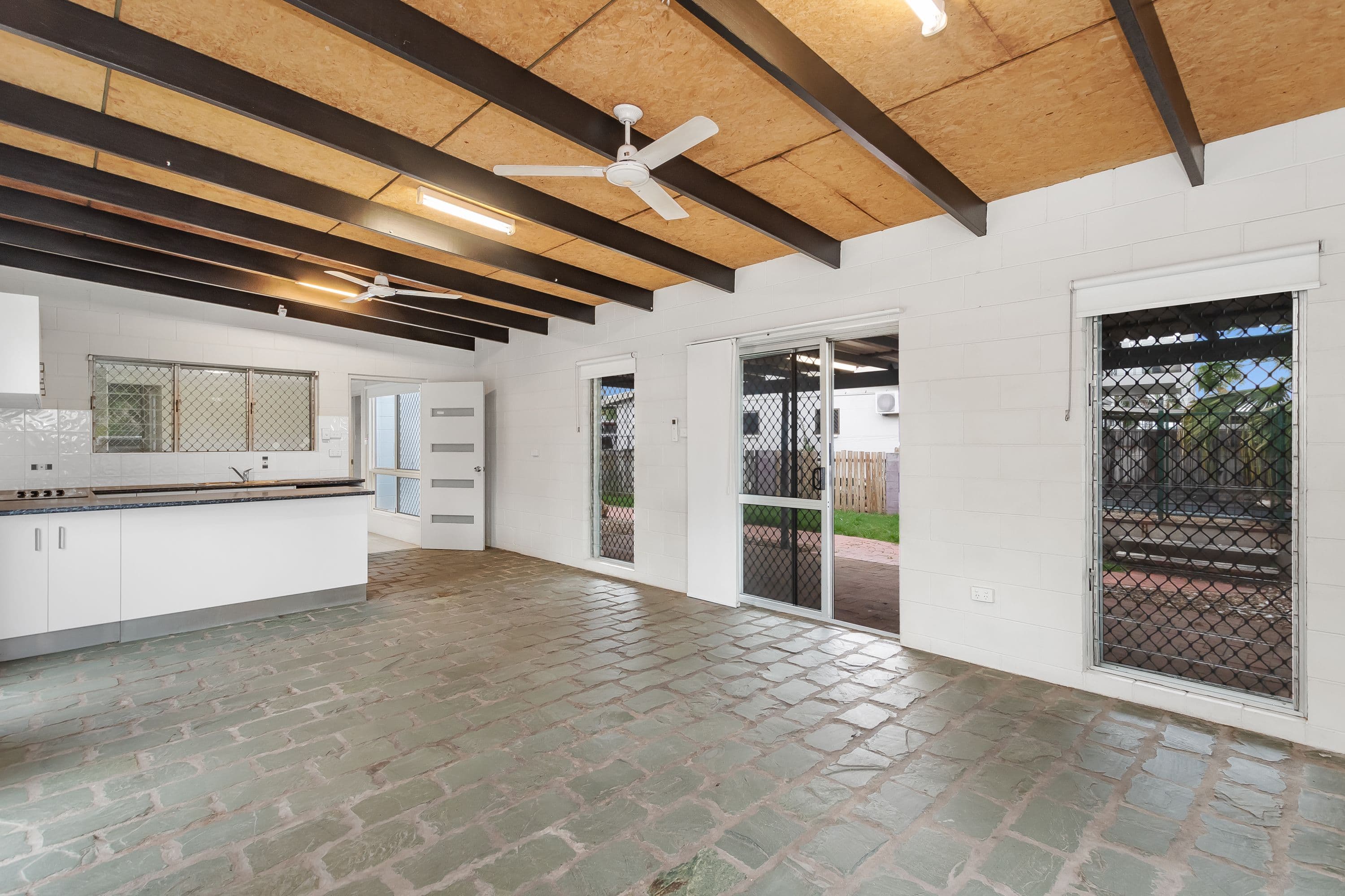 51 Banfield Drive, Mount Louisa QLD 4814, Mount Louisa - Thumbnail 3