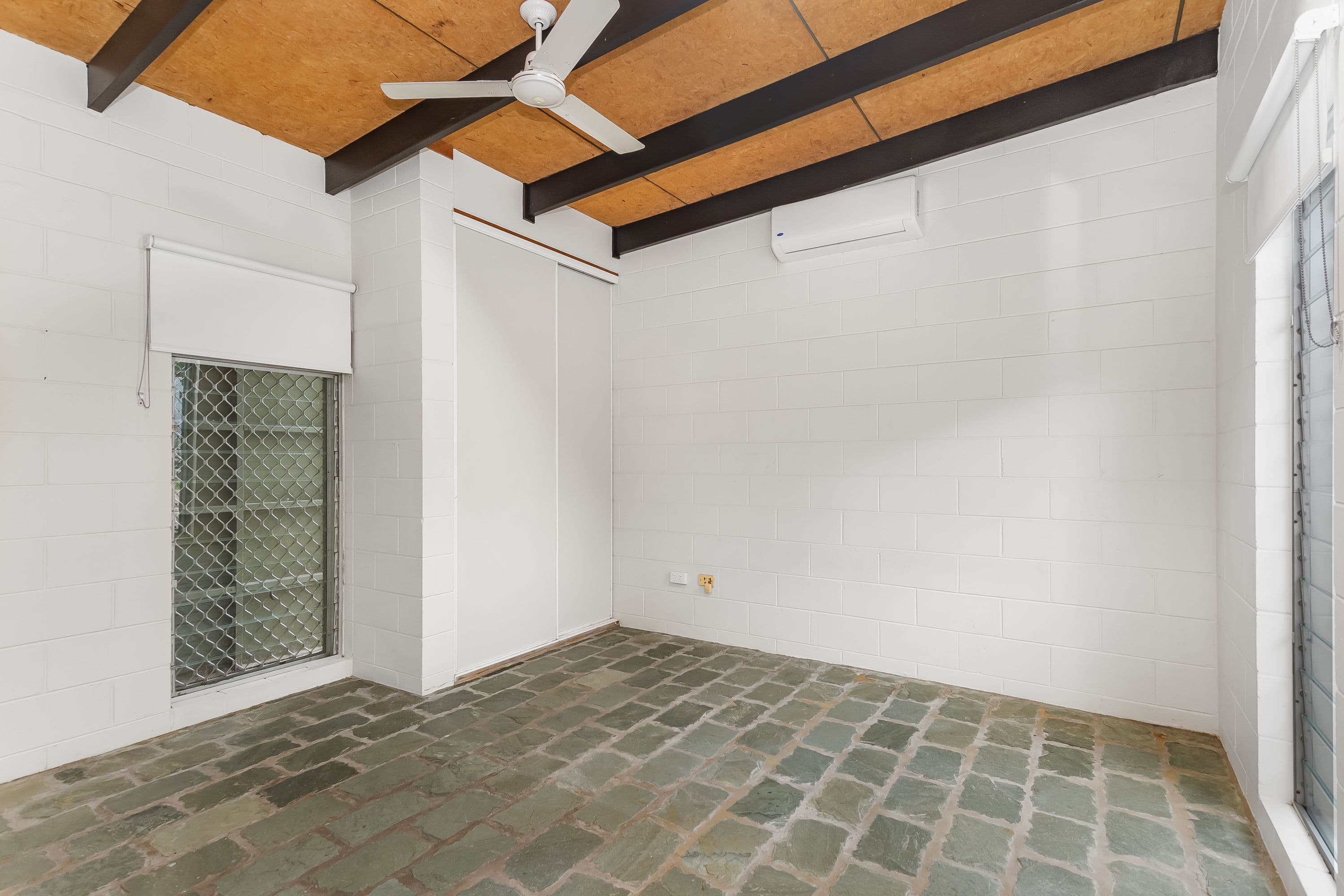 51 Banfield Drive, Mount Louisa QLD 4814, Mount Louisa - Thumbnail 4