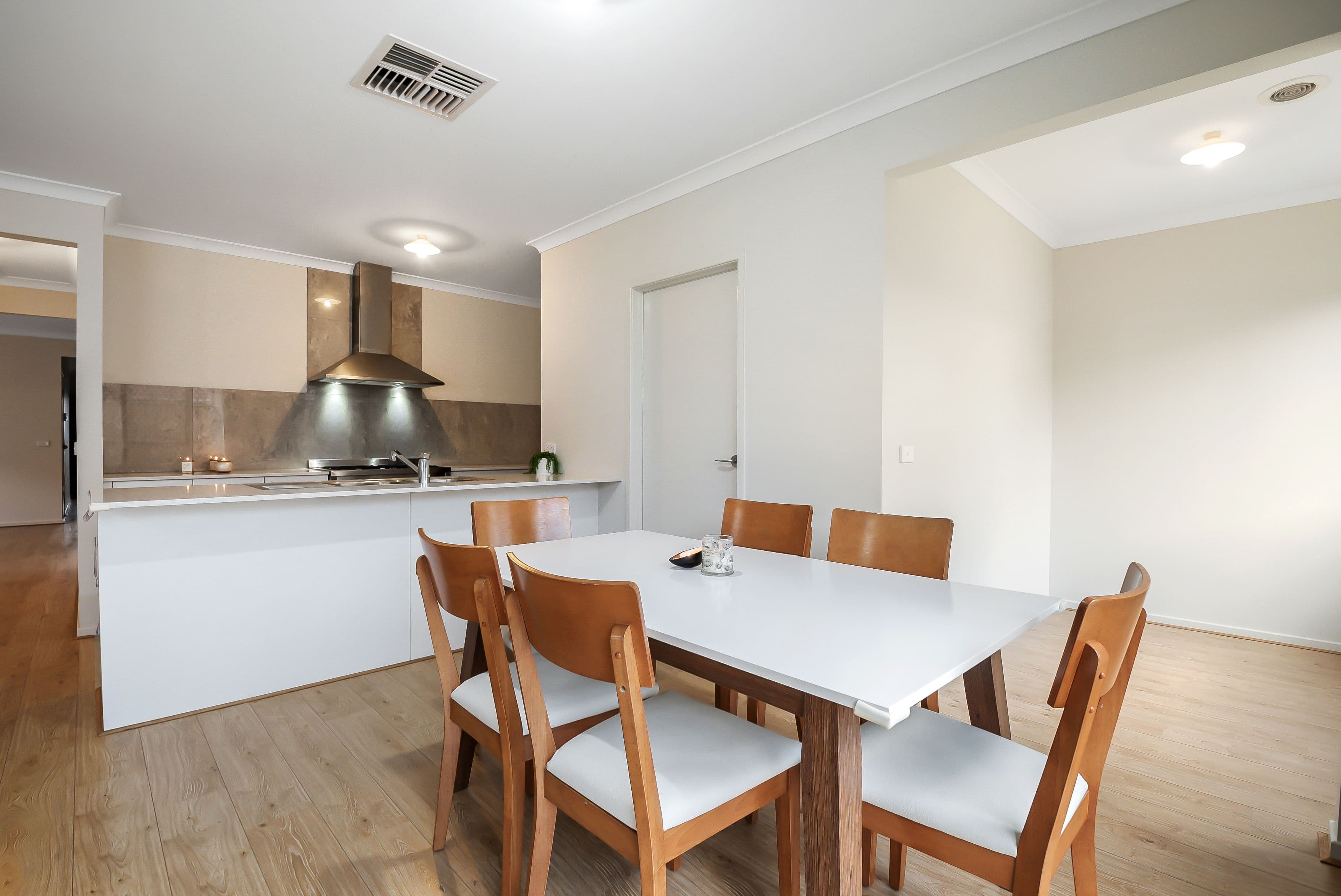 44 Selkirk Way, Mickleham VIC 3064, Mickleham - Thumbnail 2