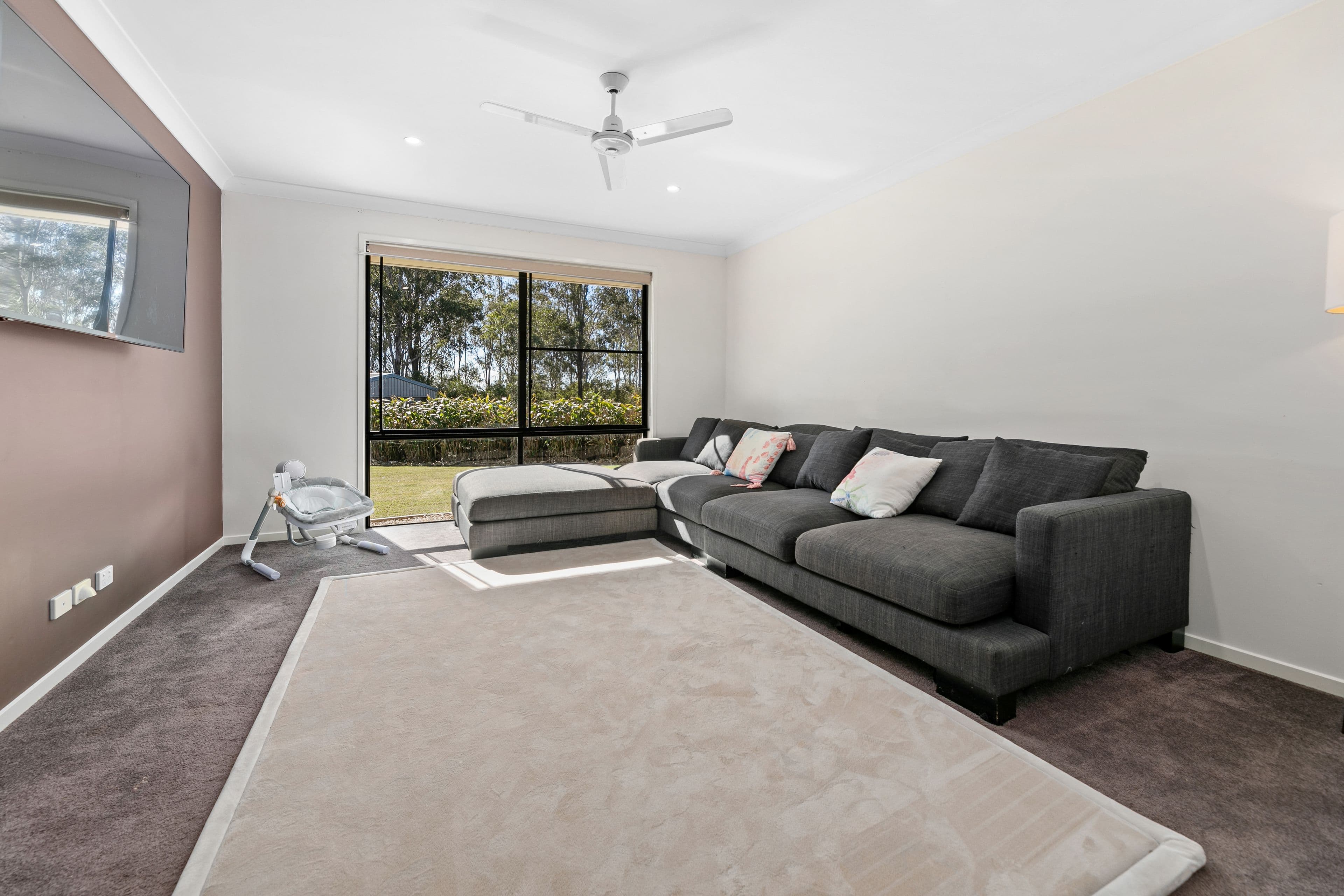 18 Goldfinch Court, Upper Caboolture QLD 4510, Upper Caboolture - Thumbnail 6