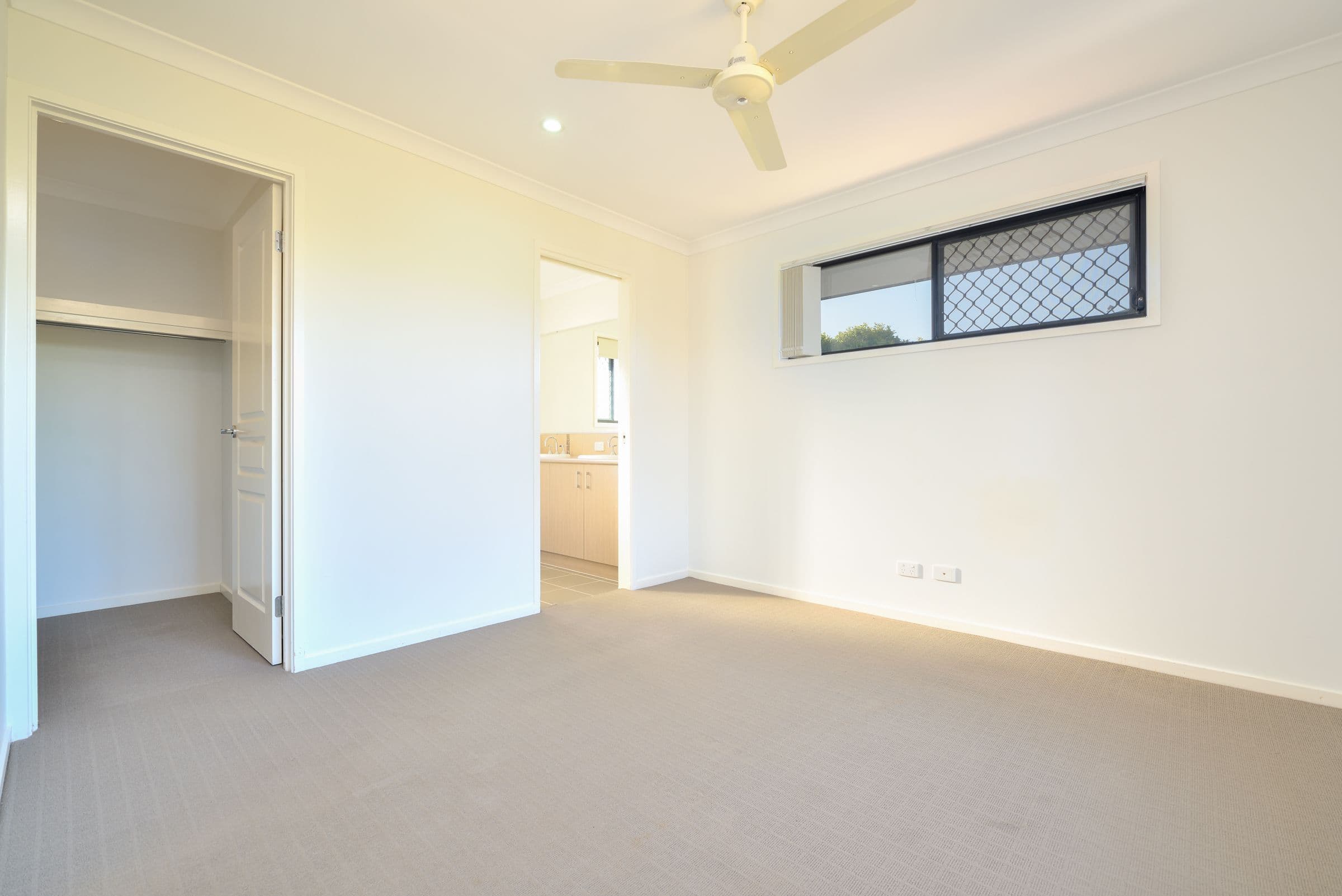 2 Sundew Street, New Auckland QLD 4680, New Auckland - Thumbnail 8