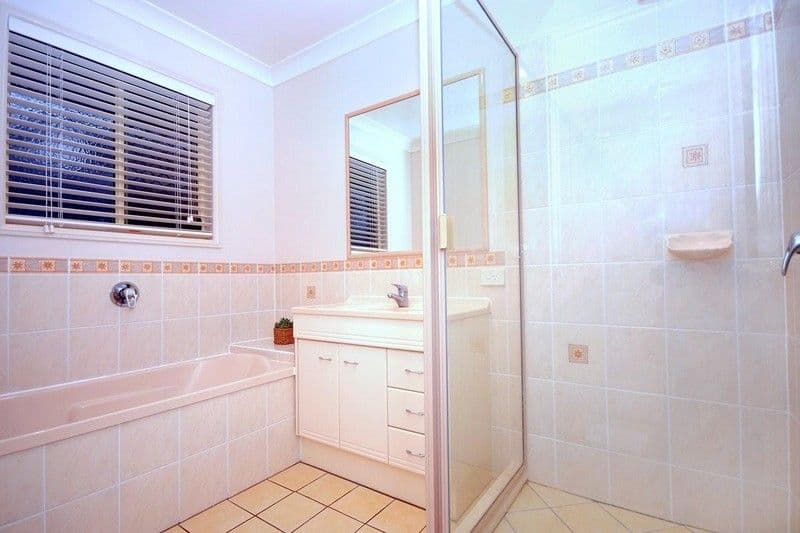 19 Leith Crescent, RANGEVILLE QLD 4350, Rangeville - Thumbnail 8
