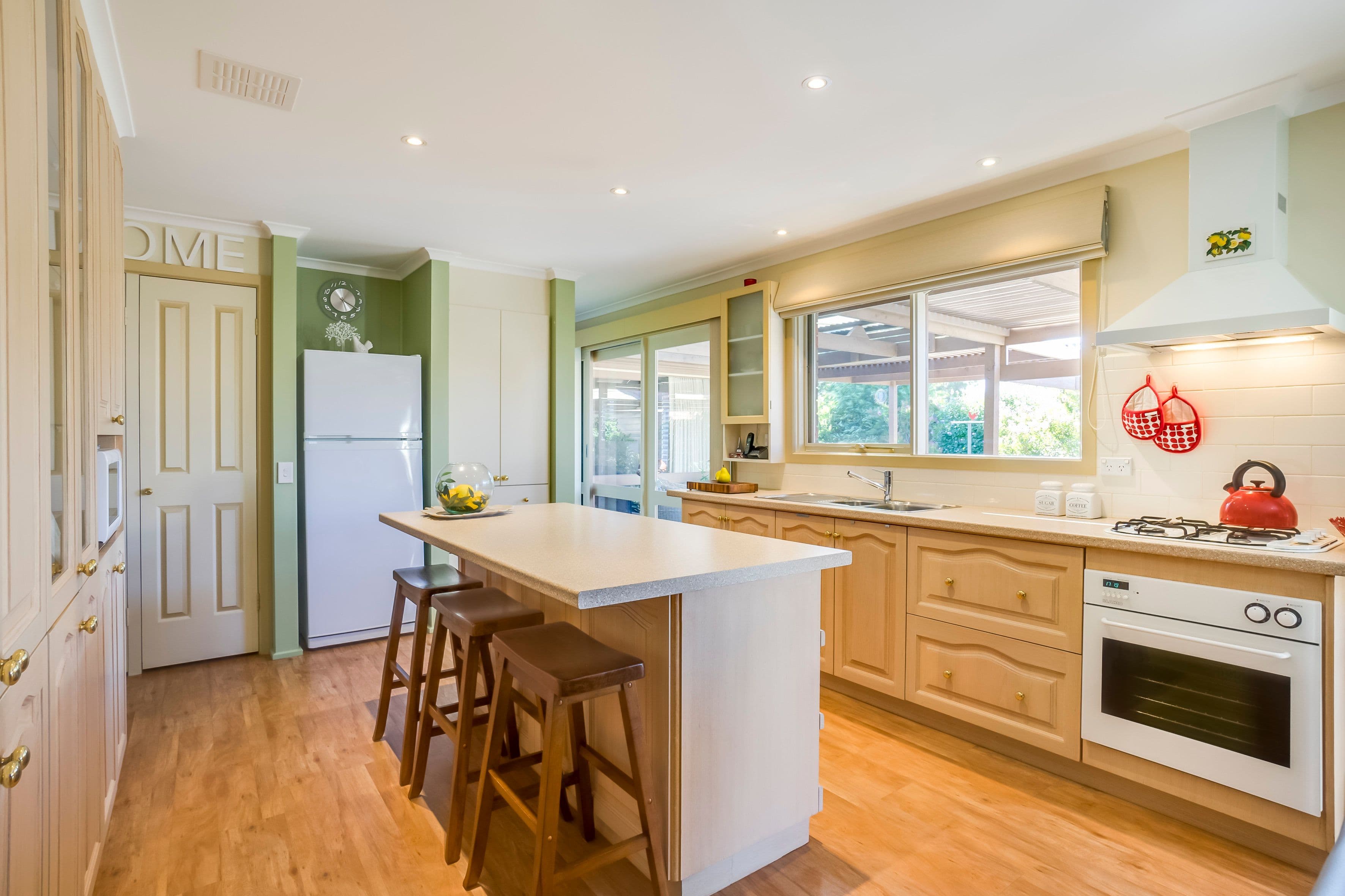 38 Huntingfield Drive, Hoppers Crossing VIC 3029, Hoppers Crossing - Thumbnail 7