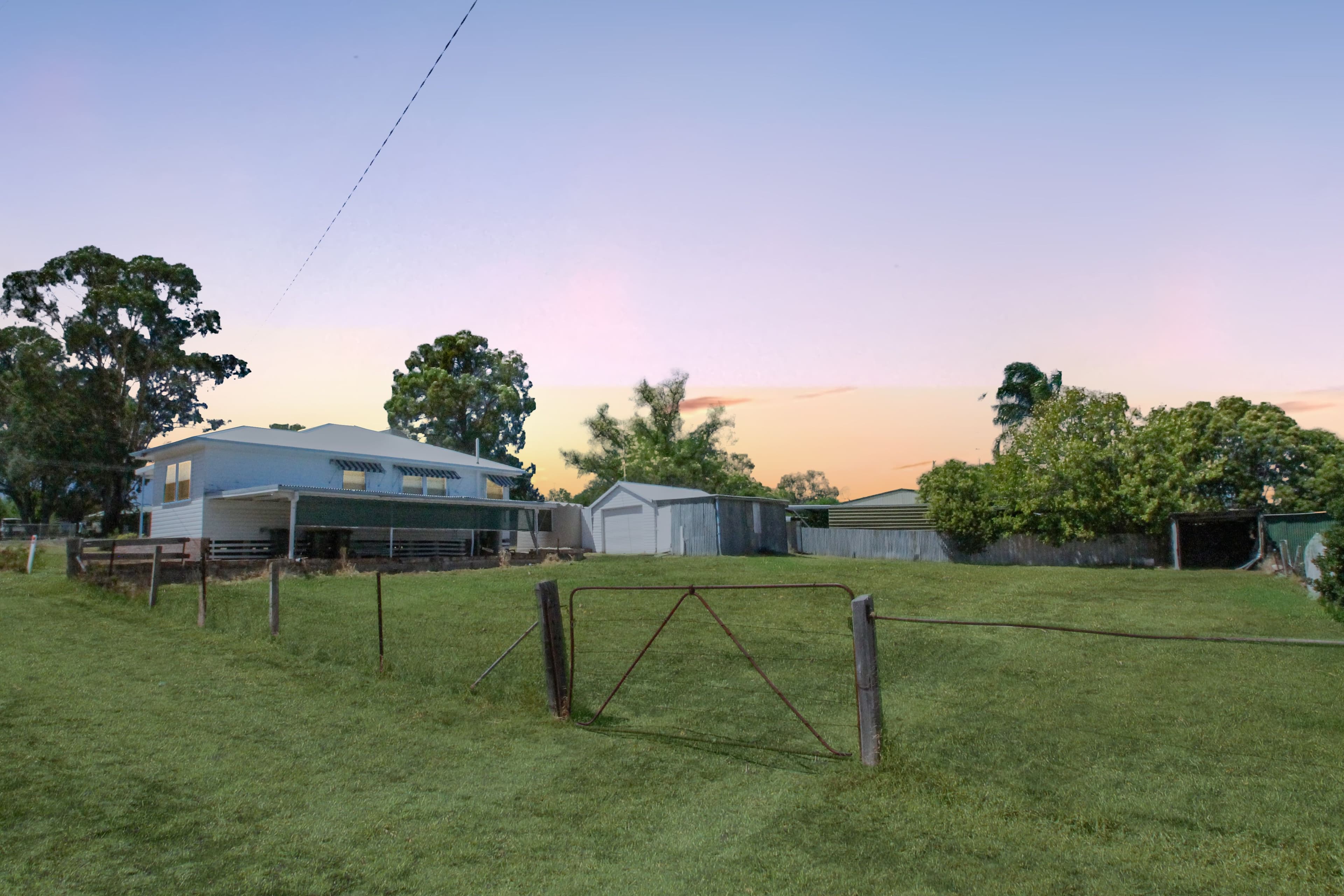 8 Sisson Street, Willow Tree - Thumbnail 2
