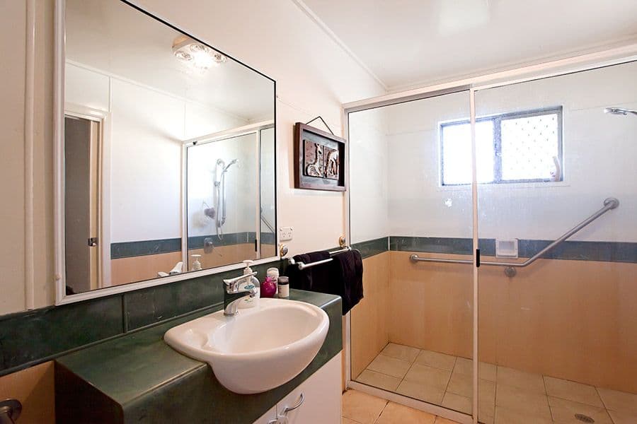17 Wombyra Street, NEWTOWN QLD 4350, Newtown - Thumbnail 5
