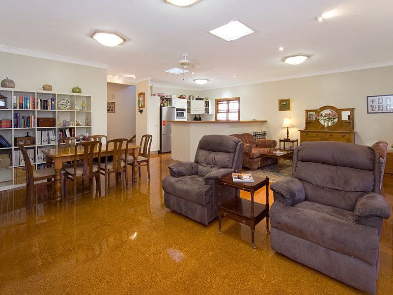 309 Verney Road East, GRACEVILLE QLD 4075, Graceville - Thumbnail 4