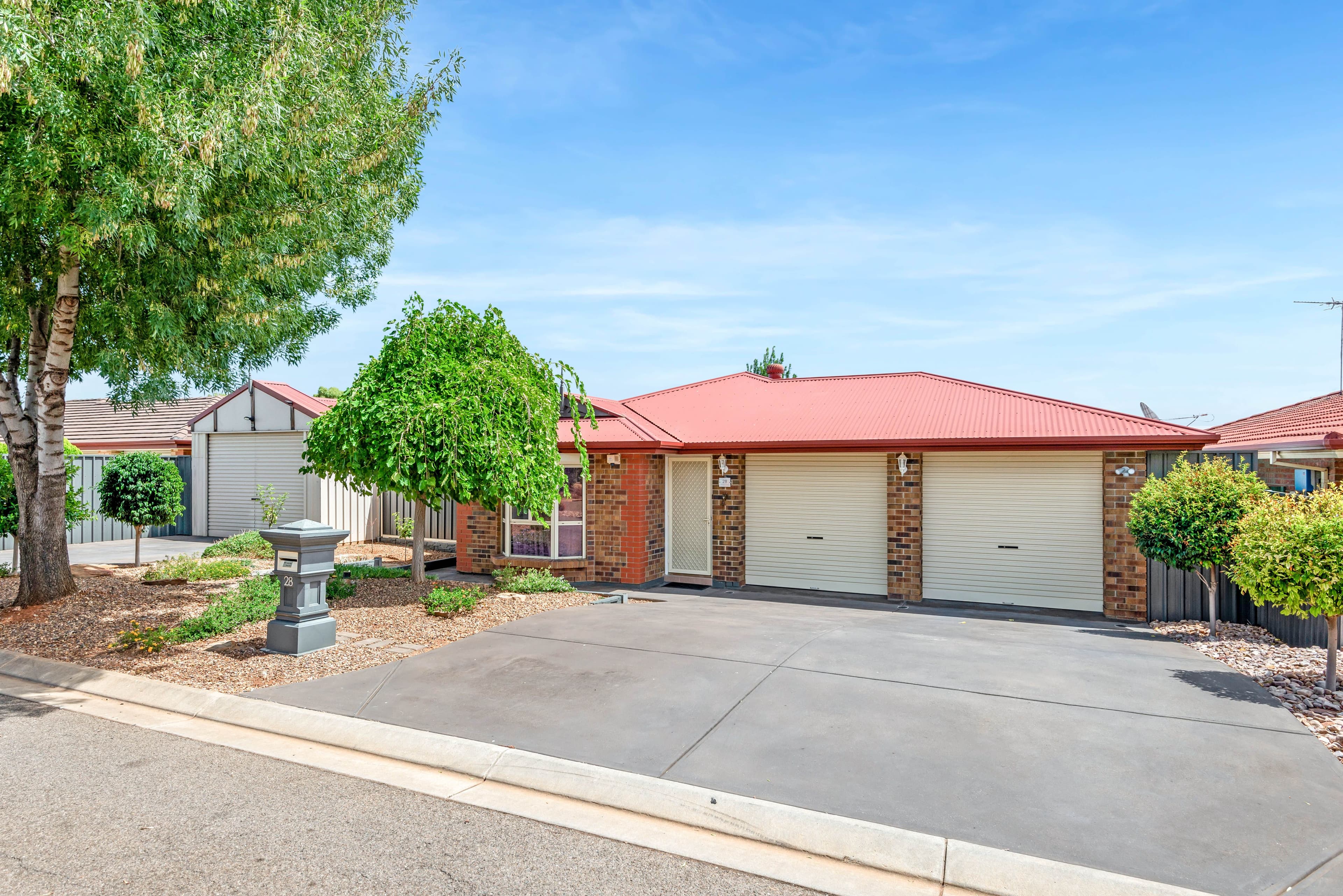 28 Hedgestone Place, Blakeview SA 5114, Blakeview - Thumbnail 2