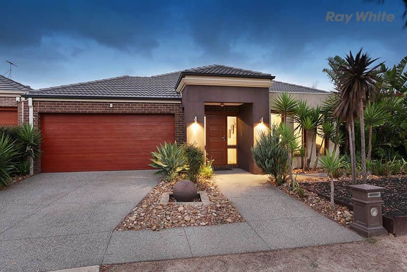 6 Sarsparilla Drive, Point Cook VIC 3030, Point Cook - Thumbnail 2
