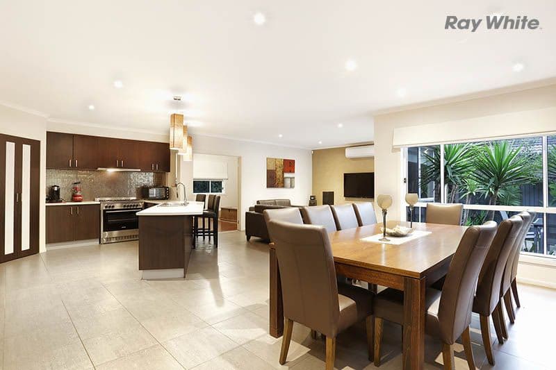 6 Sarsparilla Drive, Point Cook VIC 3030, Point Cook - Thumbnail 3