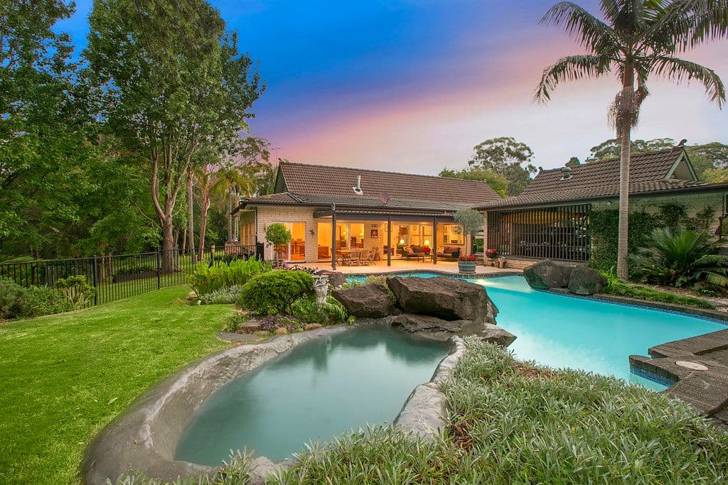 10 Finchley Place, Turramurra NSW 2074, Turramurra - Image 1