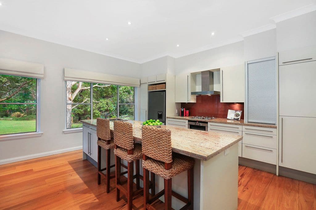 10 Finchley Place, Turramurra NSW 2074, Turramurra - Thumbnail 2