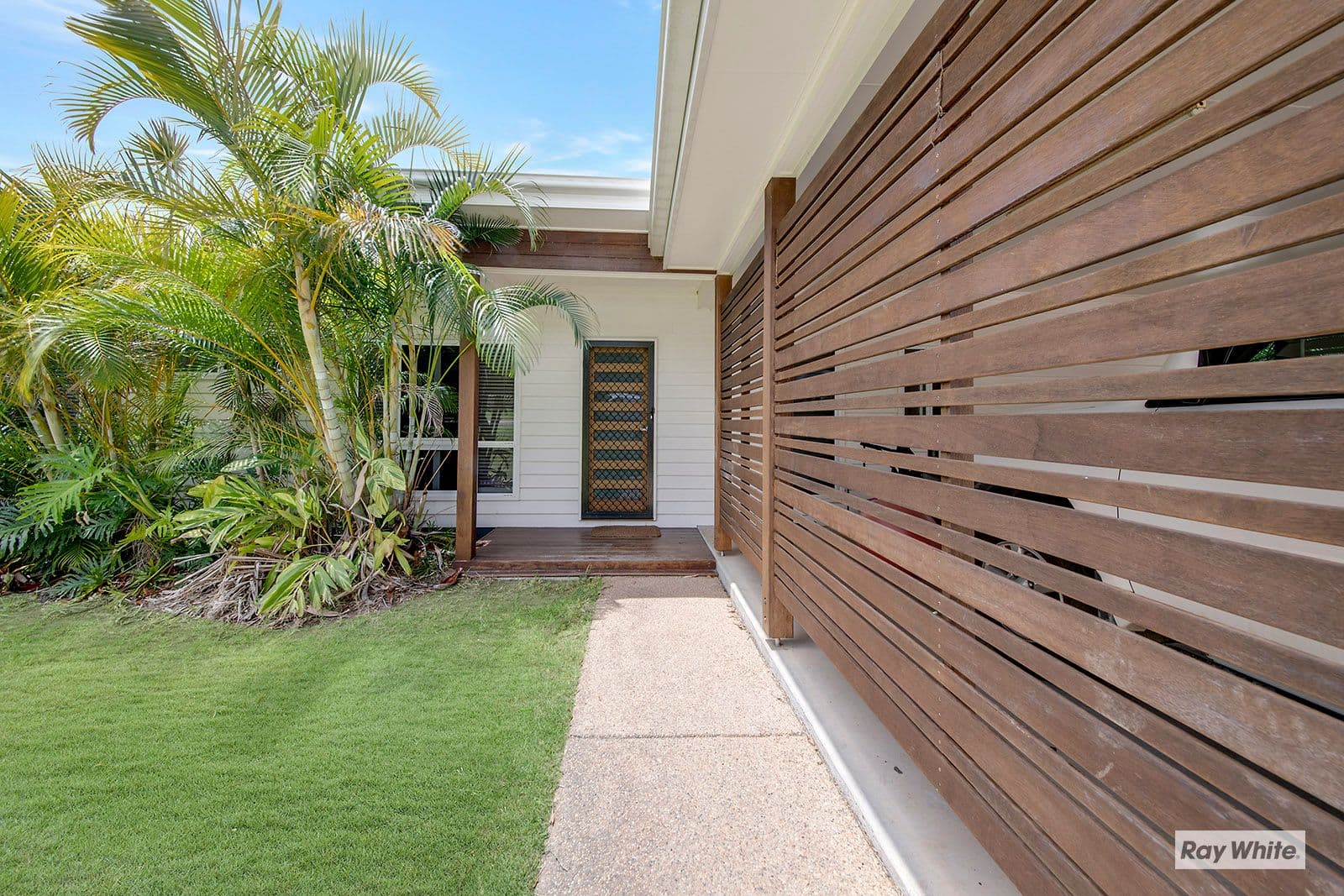 45 Forrester Way, Yeppoon QLD 4703, Yeppoon - Thumbnail 2