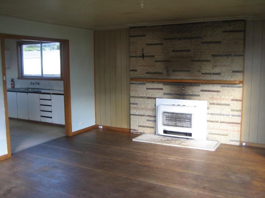 73 Driffield Street, QUEENSTOWN TAS 7467, Queenstown - Thumbnail 2