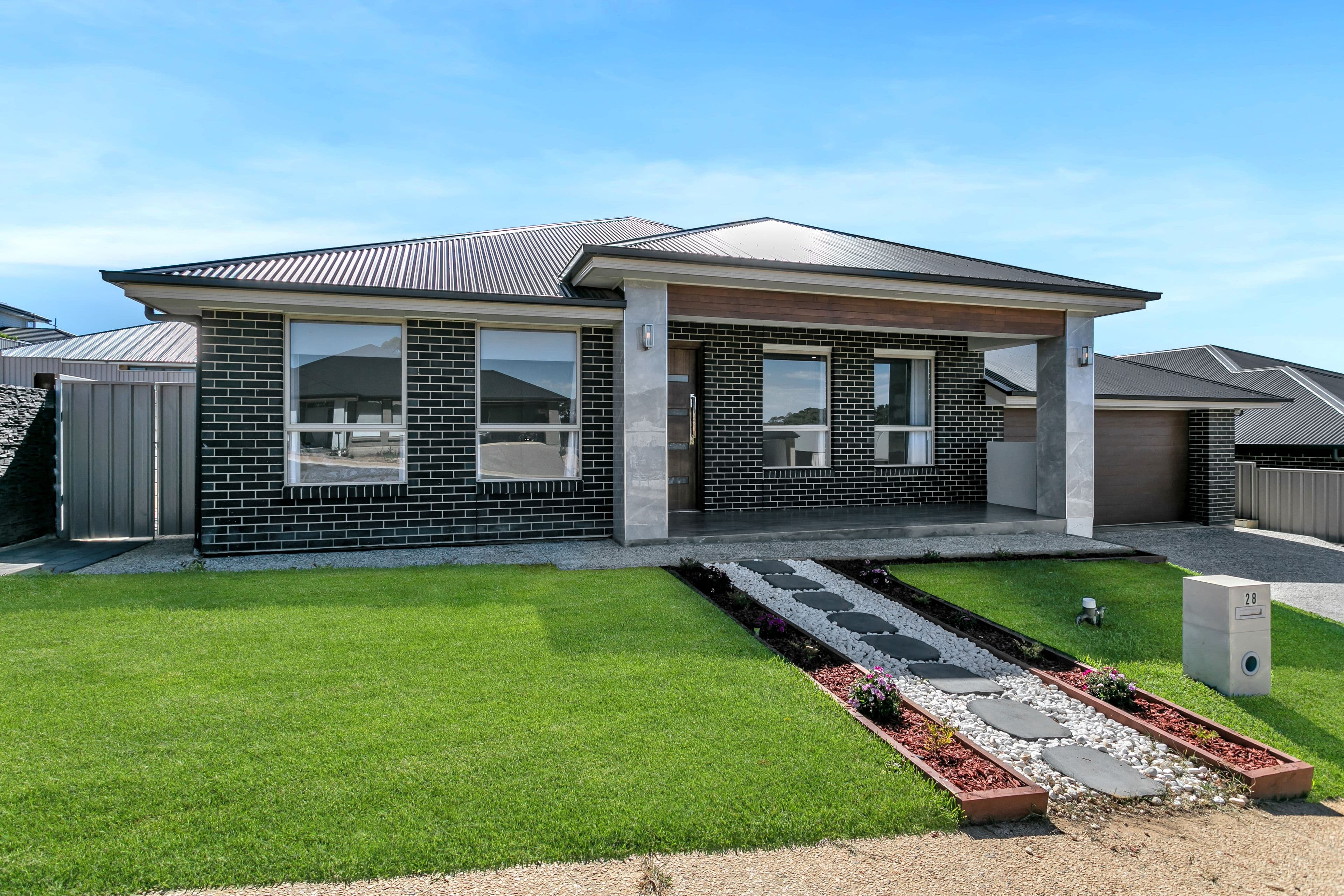 28 Aston Parade, Mount Barker SA 5251, Mount Barker - Image 1
