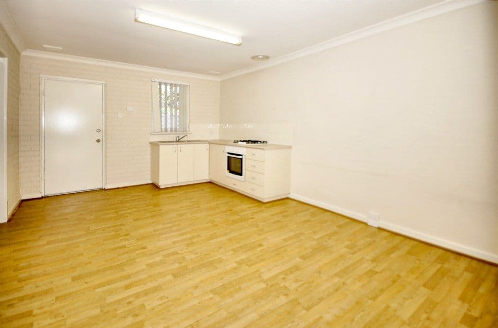 27a Loxwood Road, BALGA WA 6061, Balga - Thumbnail 2
