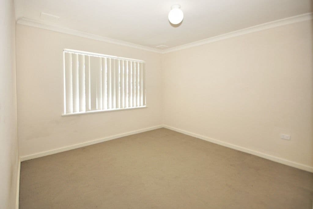 27a Loxwood Road, BALGA WA 6061, Balga - Thumbnail 3