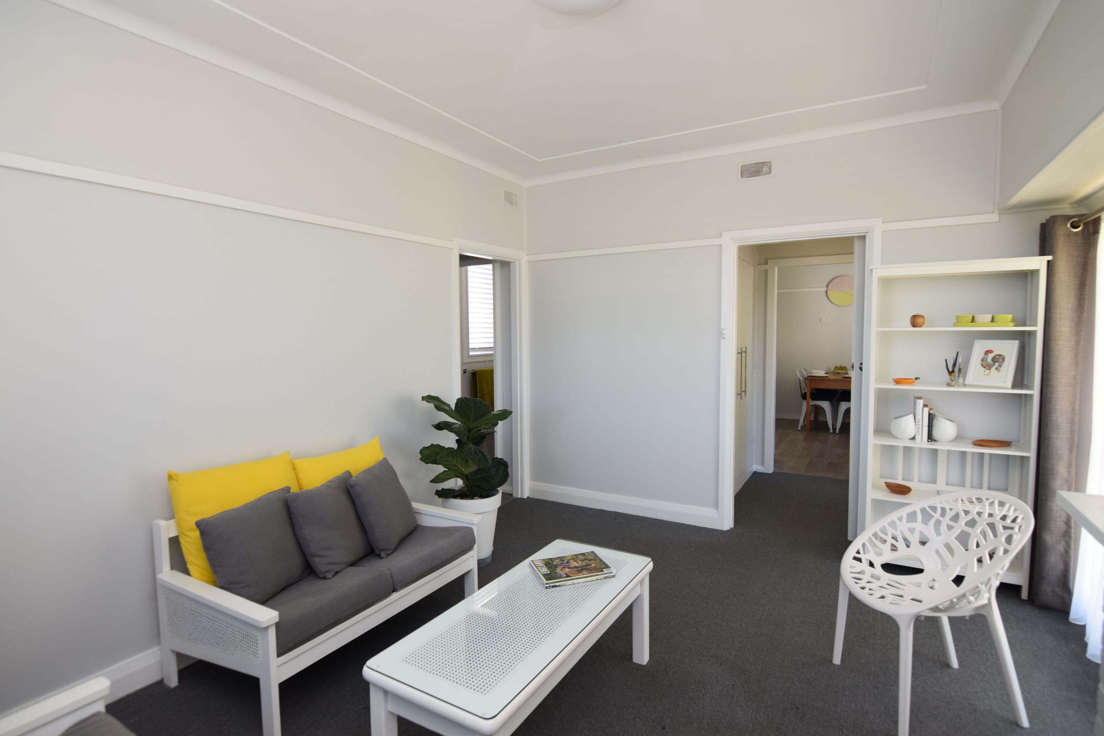 104 Douglas Street, Tenterfield - Thumbnail 2