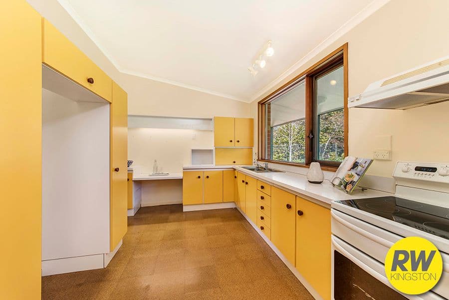 44 Finniss Crescent, Narrabundah ACT 2604, Narrabundah - Thumbnail 6