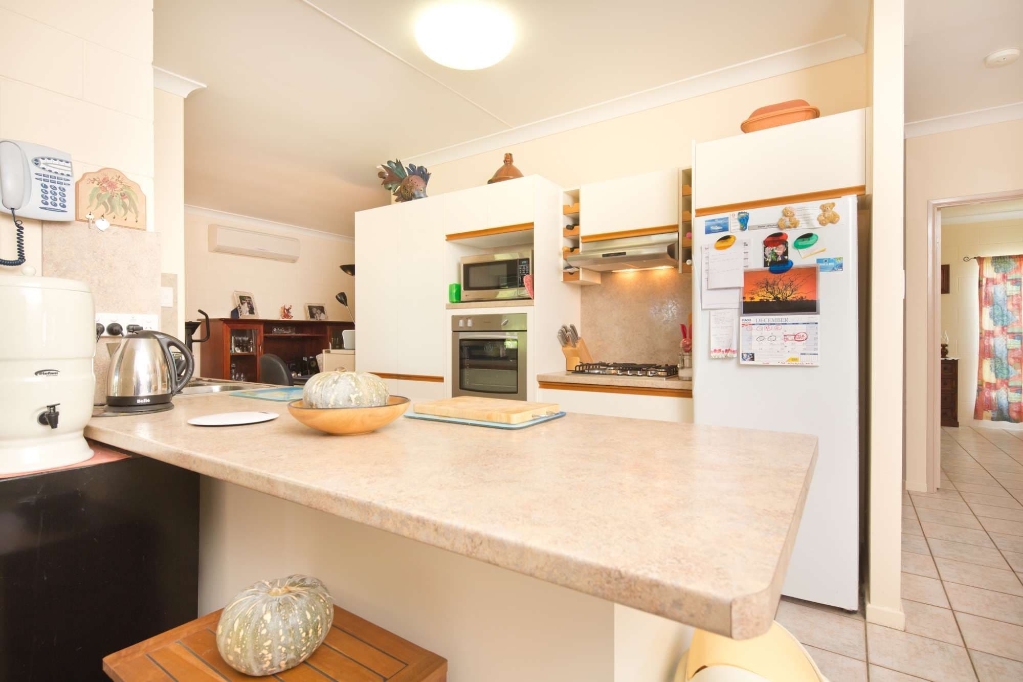 10 Camplin Court, BURDELL QLD 4818, Burdell - Thumbnail 5
