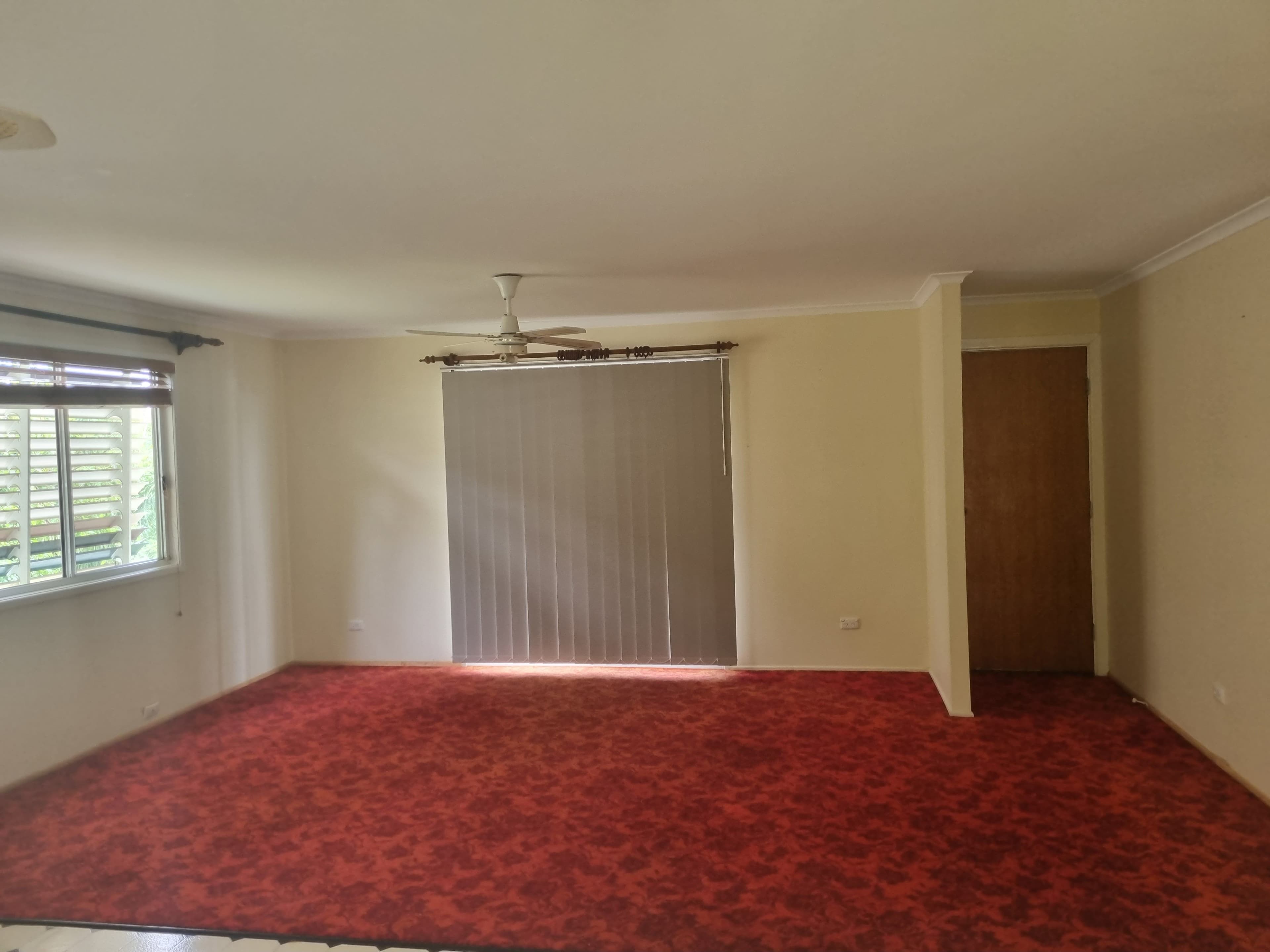 8 Chauvel Court, Boyne Island QLD 4680, Boyne Island - Thumbnail 3