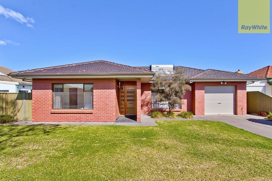 1A Janet Street, Seaton SA 5023, Seaton - Image 1