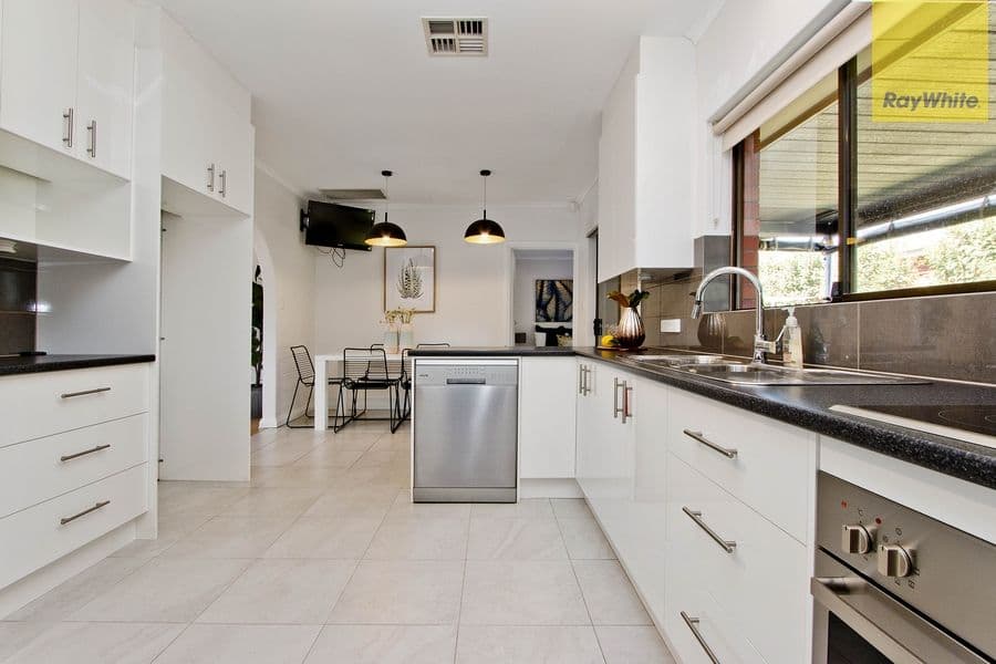1A Janet Street, Seaton SA 5023, Seaton - Thumbnail 5