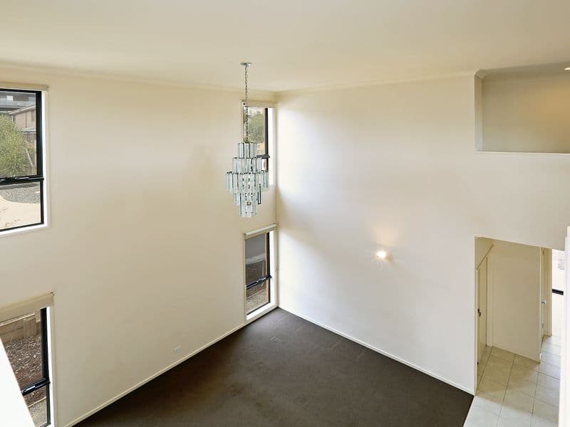 10 Montril Court, HIGHTON VIC 3216, Highton - Thumbnail 2