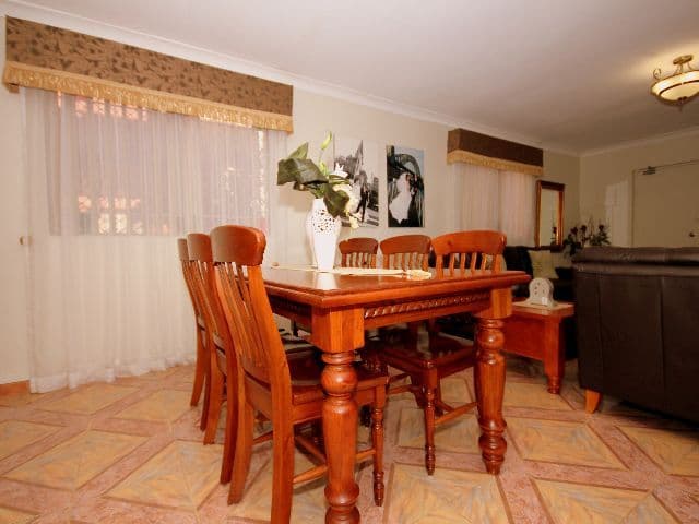 18 Weigand Avenue, BANKSTOWN NSW 2200, Bankstown - Thumbnail 4