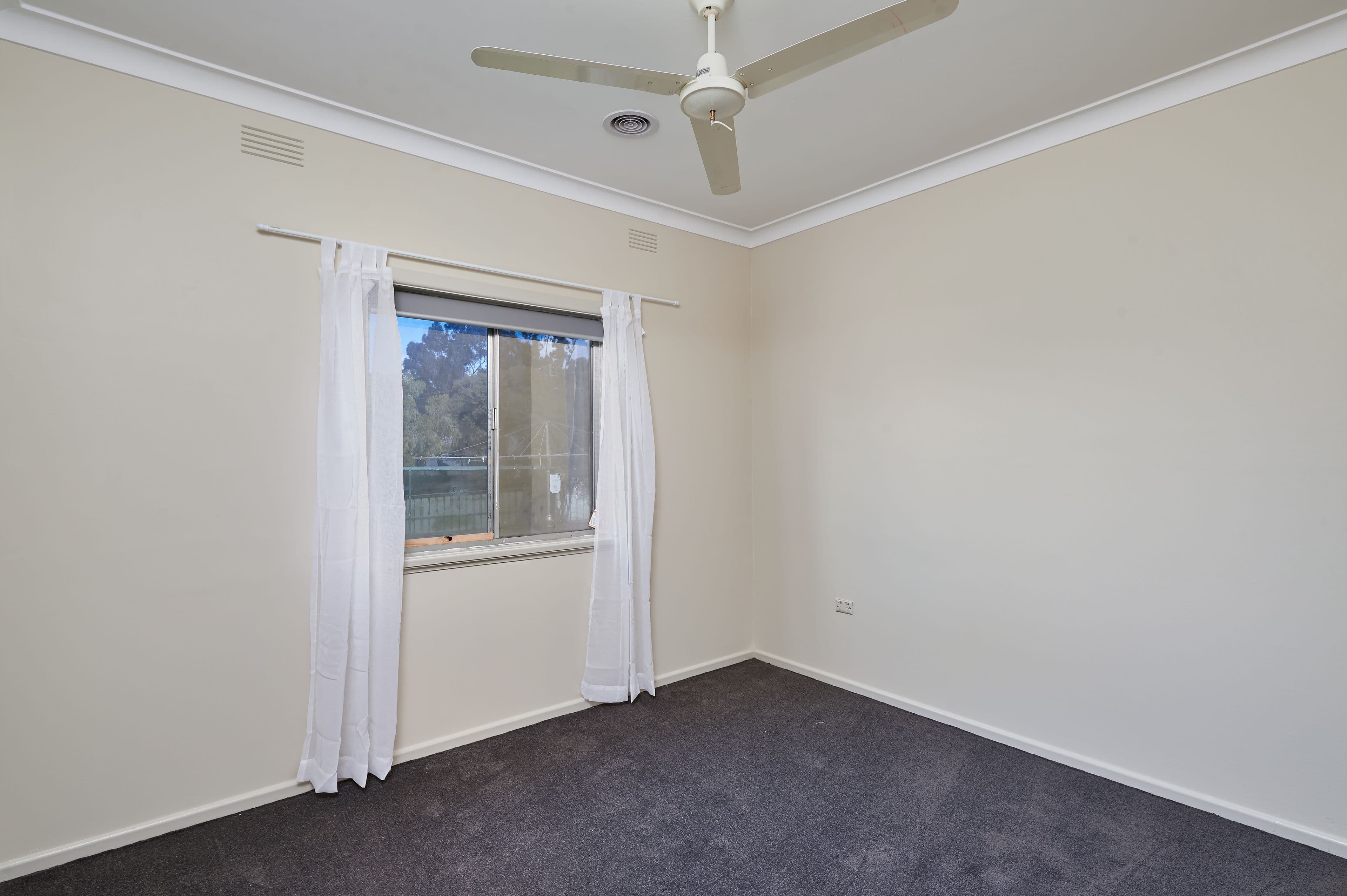 12 Ziegler Avenue, Kooringal NSW 2650, Kooringal - Thumbnail 7