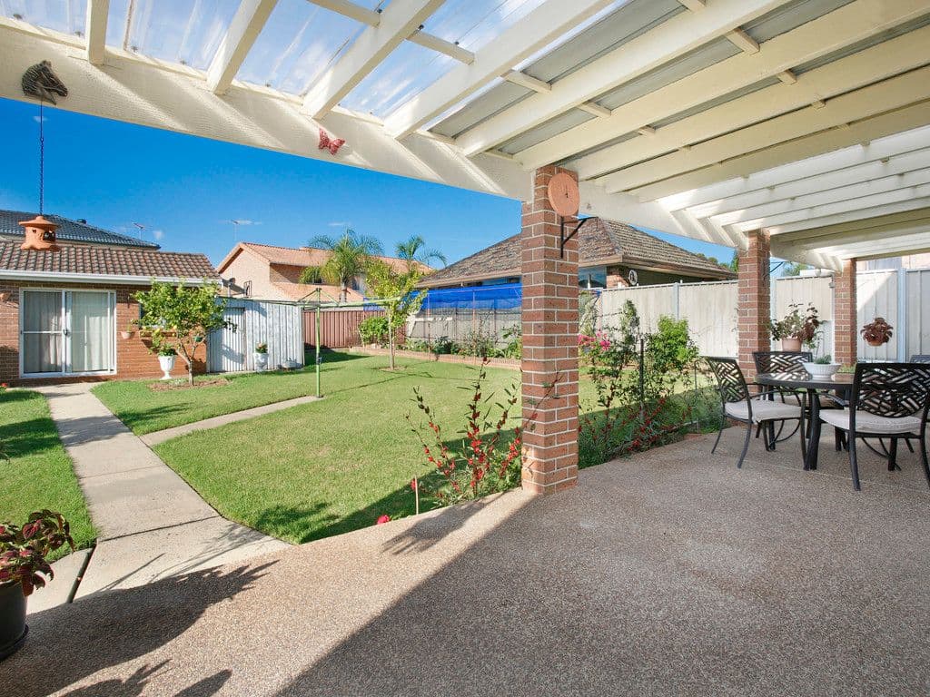 16 Bancroft Road, Abbotsbury - Thumbnail 2