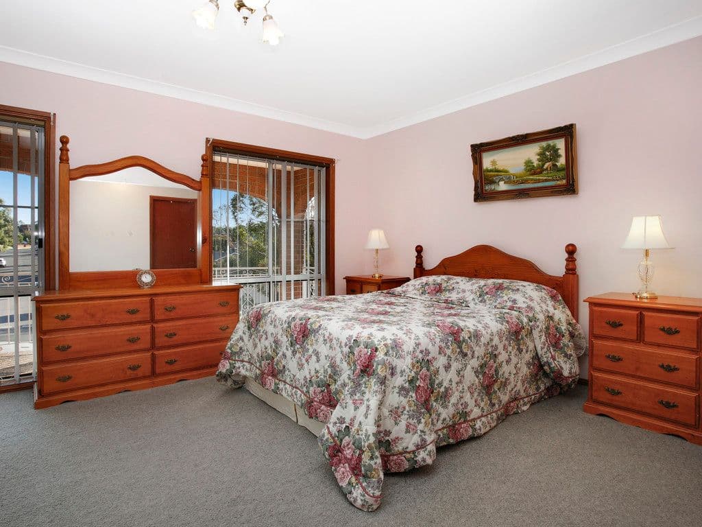 16 Bancroft Road, Abbotsbury - Thumbnail 4