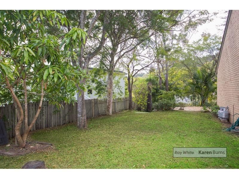 20 Marmindie Street, CHAPEL HILL QLD 4069, Chapel Hill - Thumbnail 7