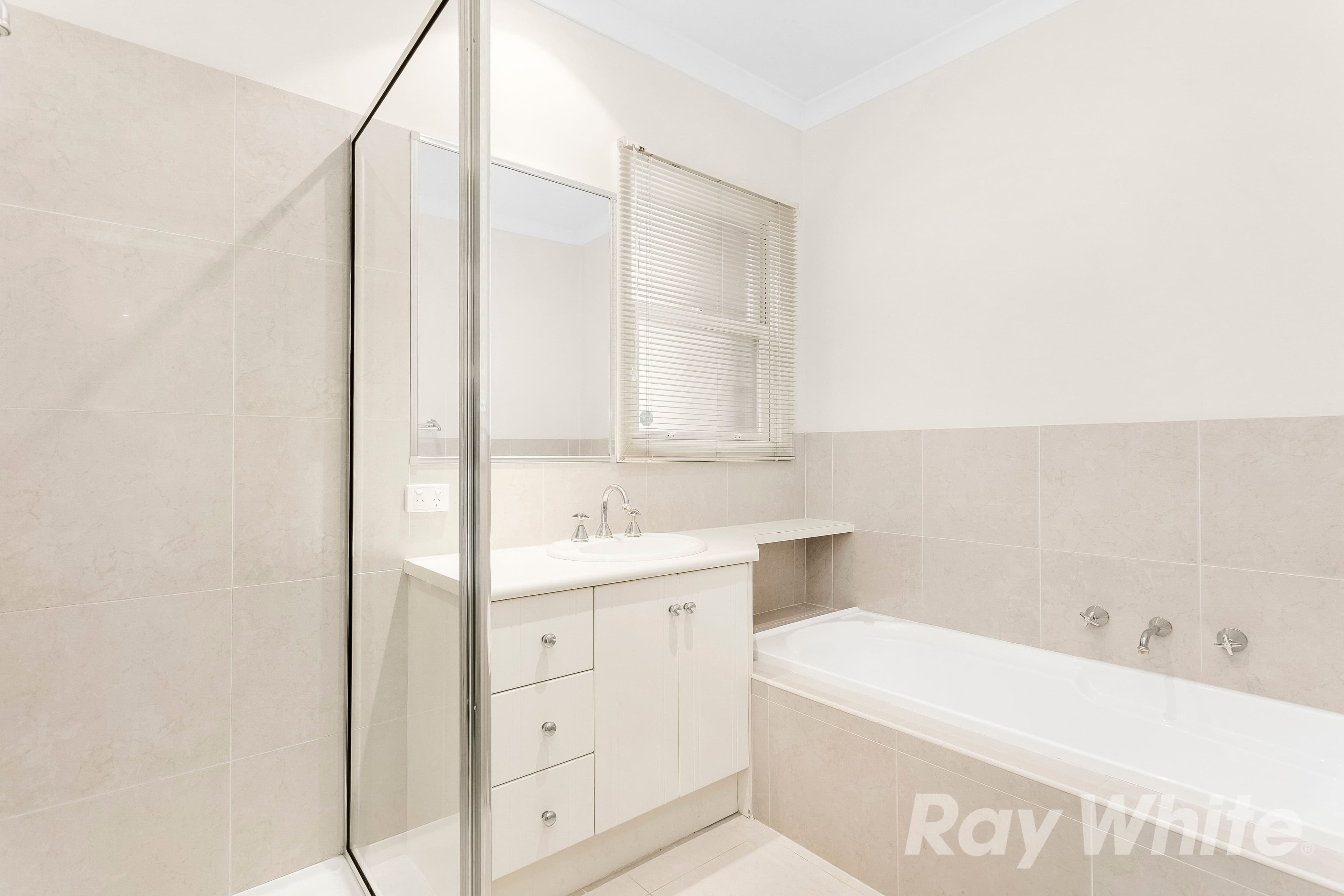 51 Summit Crescent, Glen Waverley VIC 3150, Glen Waverley - Thumbnail 6
