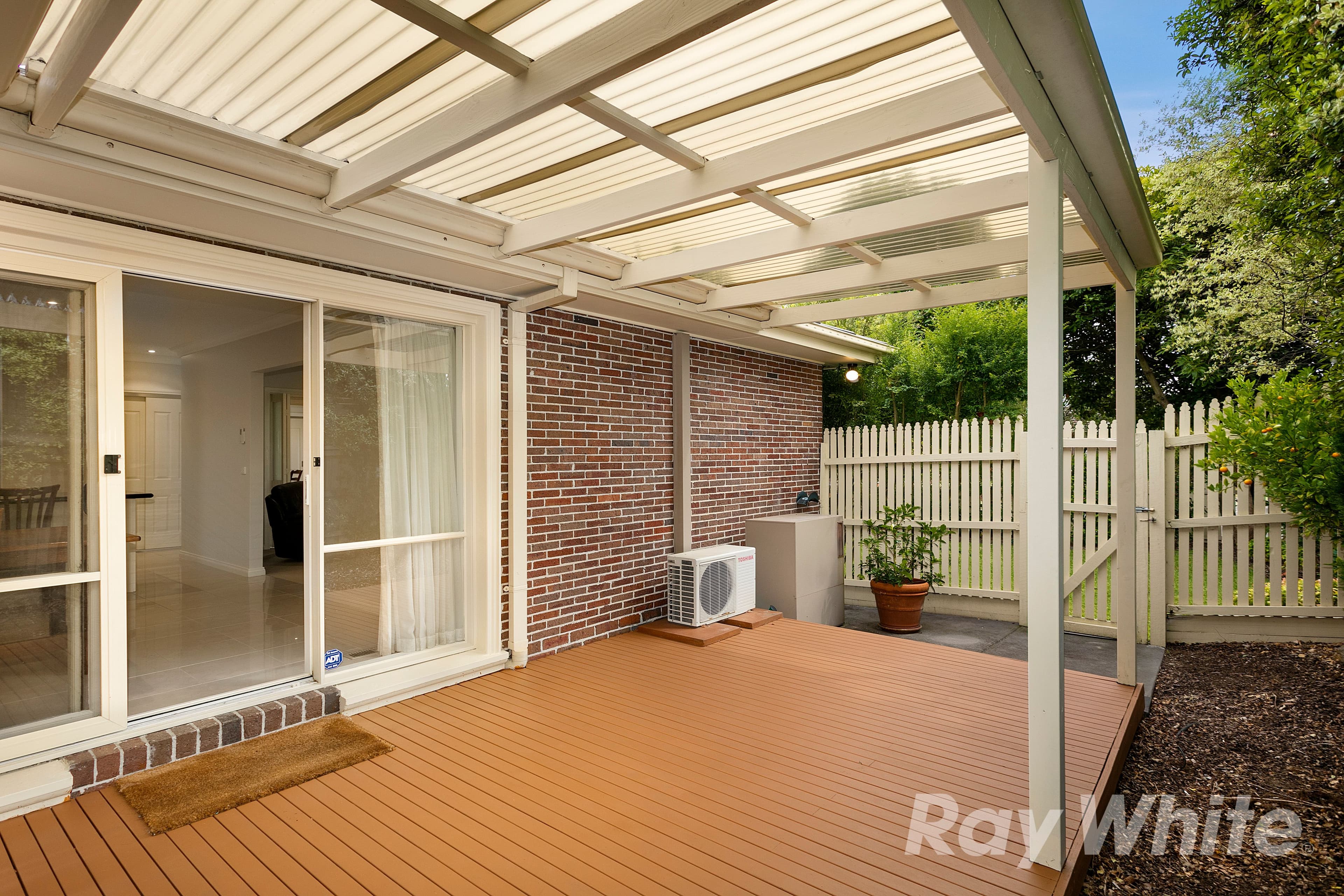 51 Summit Crescent, Glen Waverley VIC 3150, Glen Waverley - Thumbnail 8