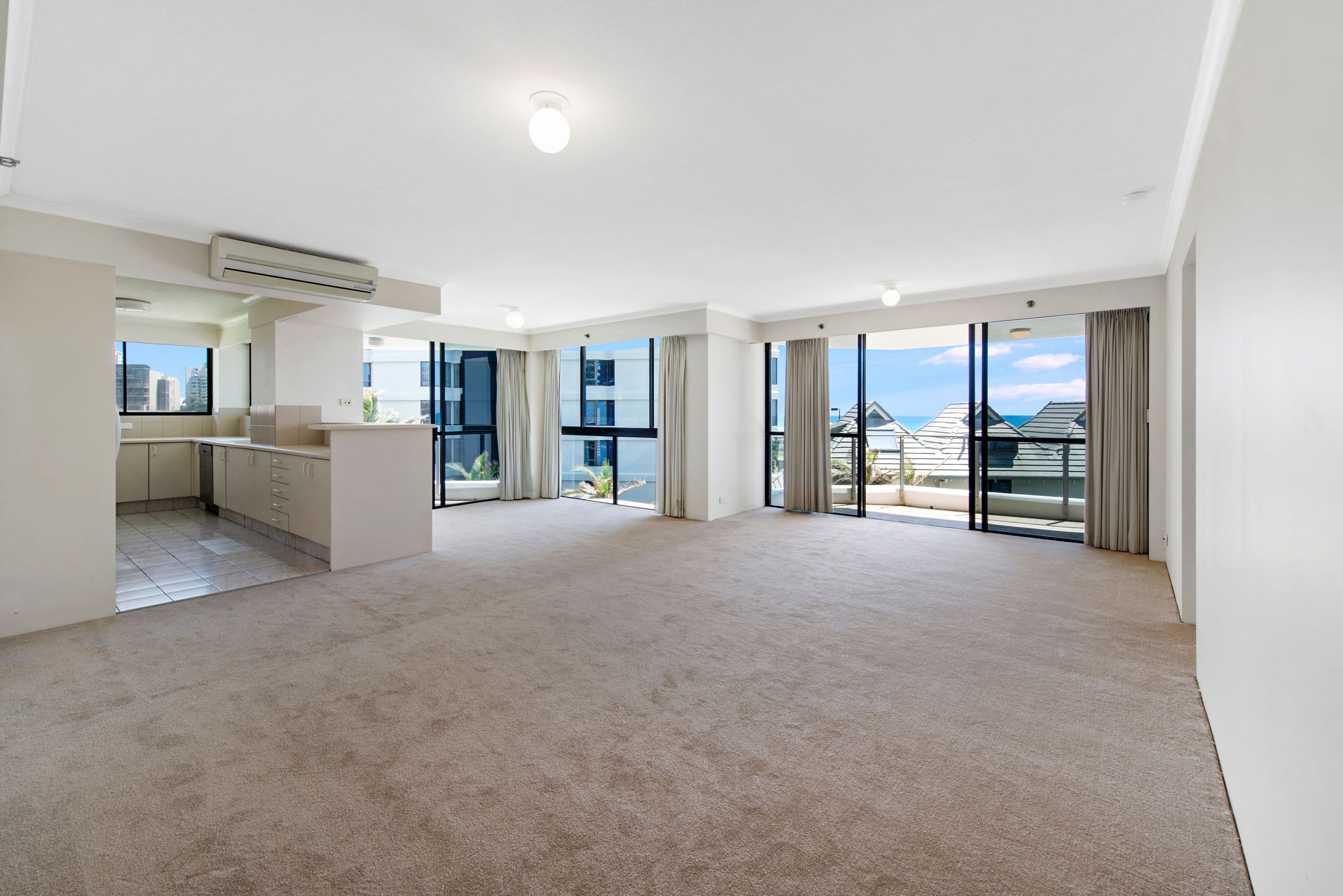 2A 'Surfers Manhattan' 62 Old Burleigh Road, Surfers Paradise QLD 4217, Surfers Paradise - Thumbnail 2
